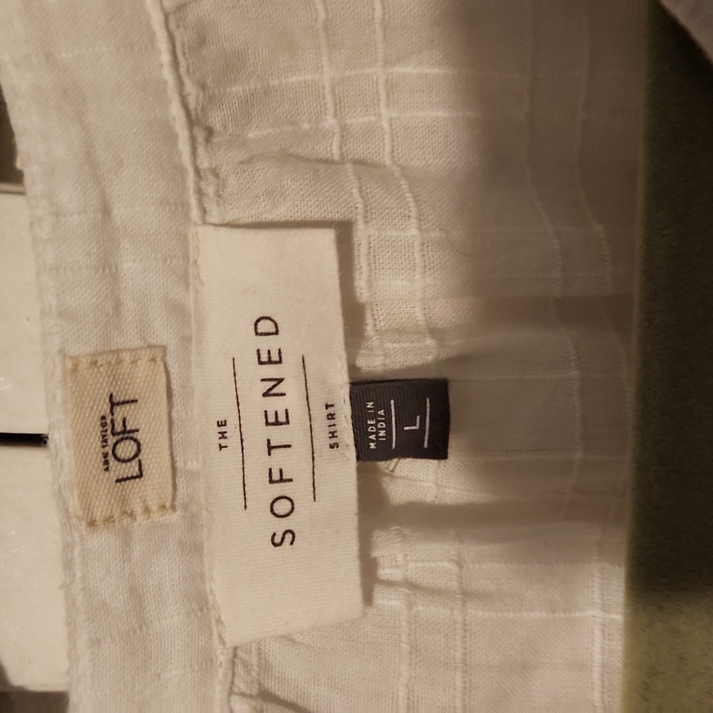 ANN TAYLOR LOFT "THE SOFTENED" WHITE SHIRT SIZE LARGE NWT - Picture 2 of 5